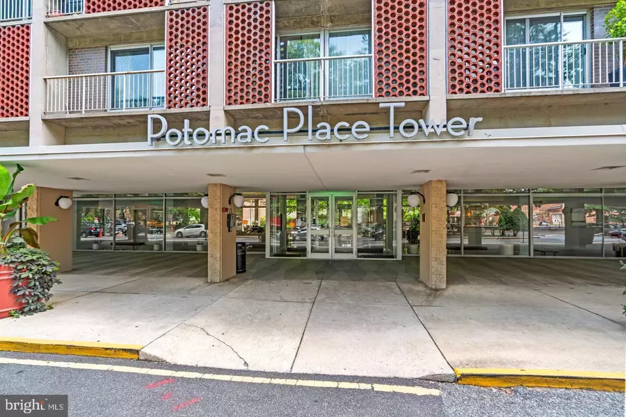 800 4TH ST SW #N123, Washington, DC 20024