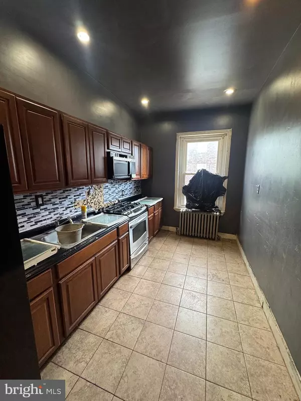 Philadelphia, PA 19132,2501 W HAROLD ST