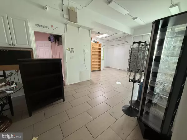 Carneys Point, NJ 08069,266 SHELL RD