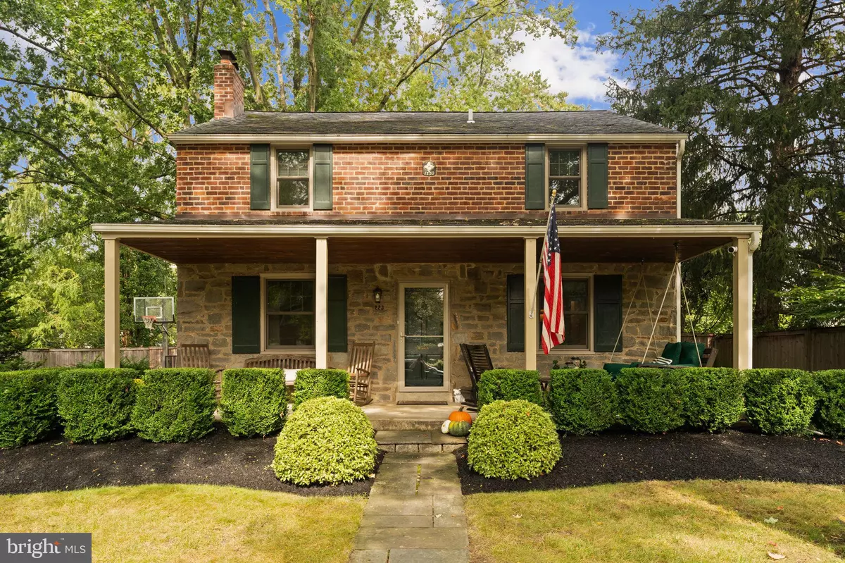 Erdenheim, PA 19038,223 LARRIMORE LN