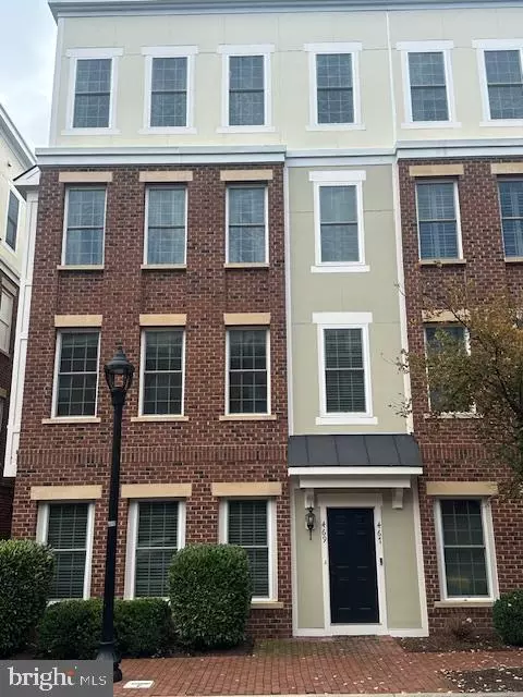 469 KORNBLAU TER SE, Leesburg, VA 20175