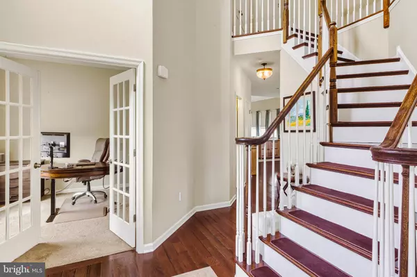 Woolwich Twp, NJ 08085,8 OAK VIEW TER