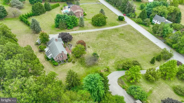 York, PA 17403,189 TUSCARORA DR