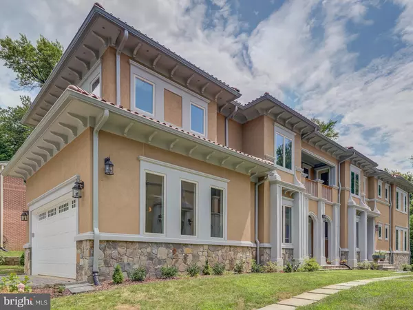 Mclean, VA 22101,6947 PINE CREST AVE