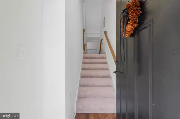 Sterling, VA 20165,45928 SWALLOW TER