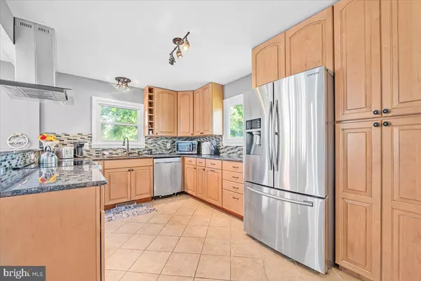 Essex, MD 21221,2327 TURKEY POINT RD