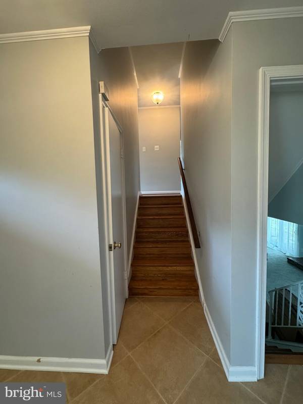 Bethesda, MD 20817,7223 MARBURY CT