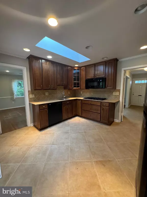 Bethesda, MD 20817,7223 MARBURY CT