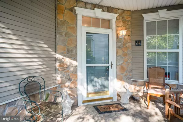 Tuckerton, NJ 08087,24 PELICAN LN