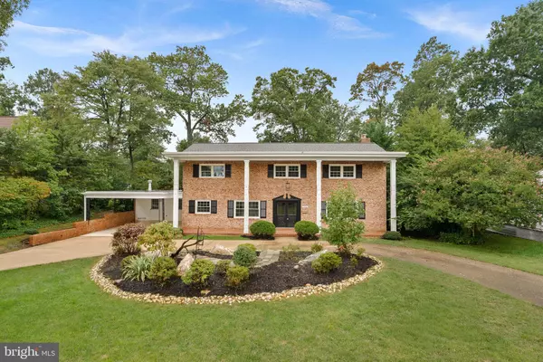 5924 JANE WAY, Alexandria, VA 22310