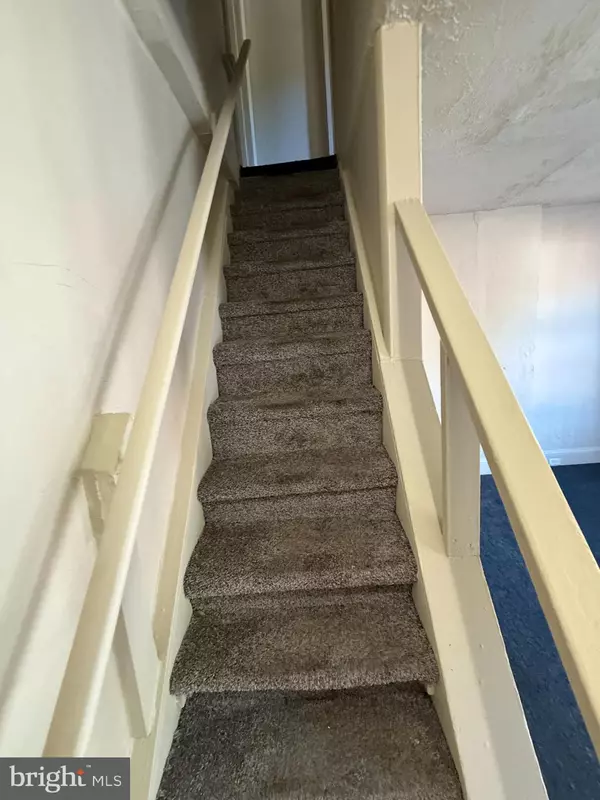 Norristown, PA 19401,427 E OAK ST