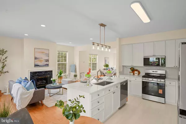 Herndon, VA 20170,1732 STUART POINTE LN