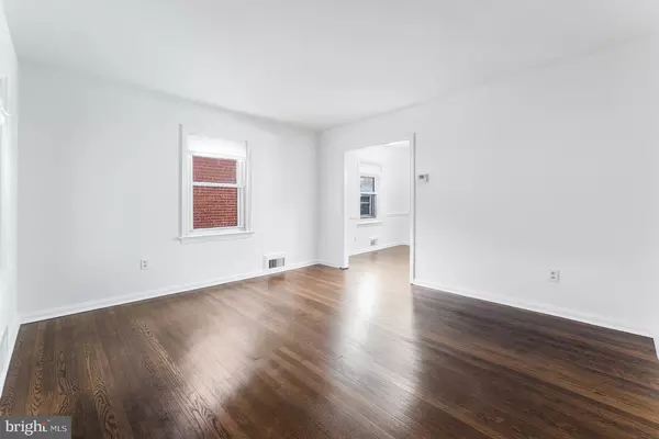 Washington, DC 20017,723 EMERSON ST NE