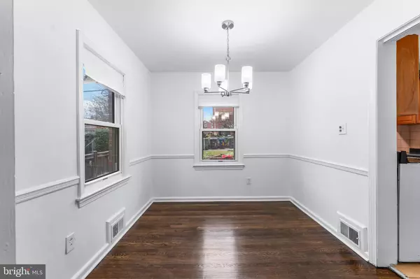 Washington, DC 20017,723 EMERSON ST NE