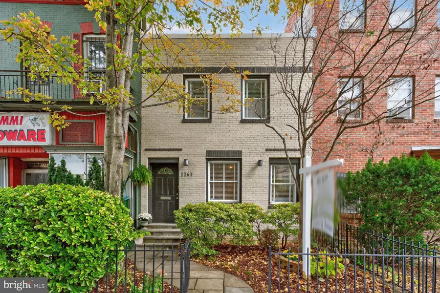 2261 12TH ST NW, Washington, DC 20009