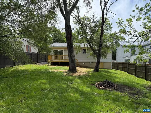 Waynesboro, VA 22980,1207 4TH ST