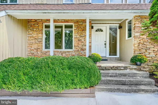 2318 SHADED BROOK DR, Owings Mills, MD 21117