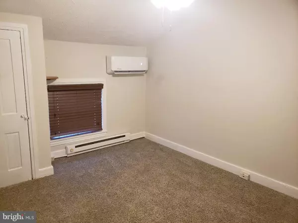 Waterford Works, NJ 08089,403 PENNINGTON AVE #5