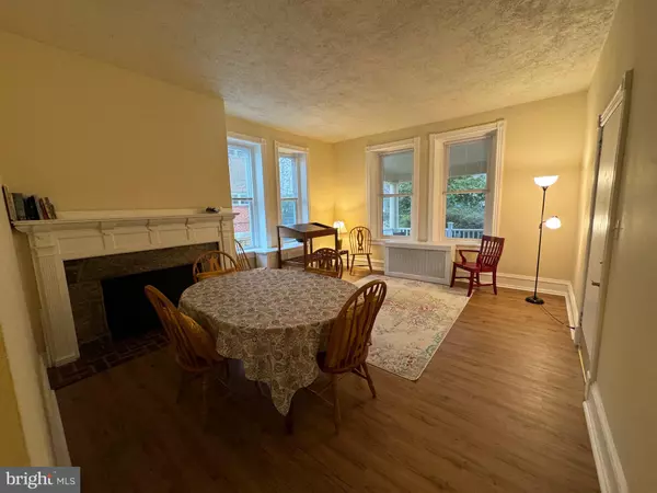 Haverford, PA 19041,426 OLD LANCASTER RD #1W