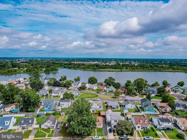 Dundalk, MD 21222,8222 CORNWALL RD