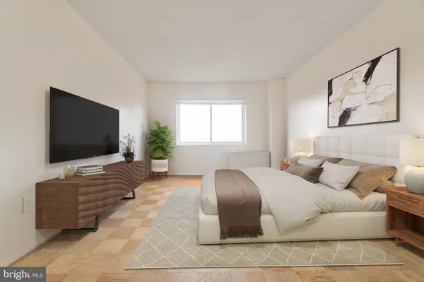 1111 W UNIVERSITY BLVD W #813-A, Silver Spring, MD 20902