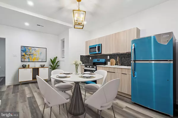 Philadelphia, PA 19140,104 W ONTARIO ST #2