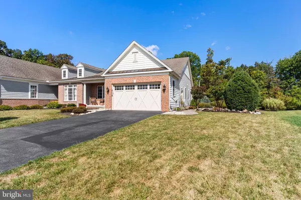 152 ST MICHAELS WAY, Hanover, PA 17331