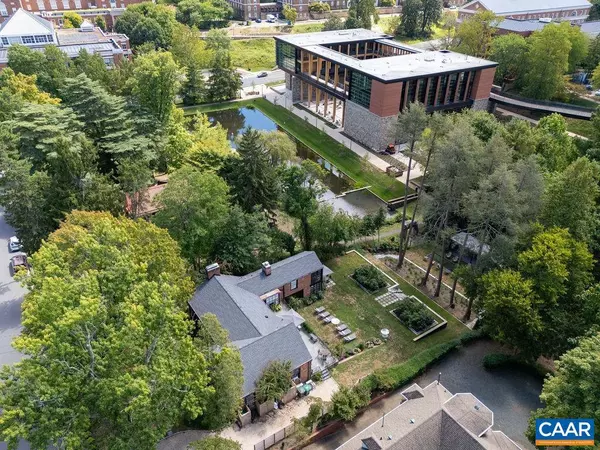 Charlottesville, VA 22903,1916 THOMSON RD