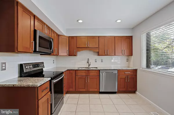 Columbia, MD 21045,7250 LASTING LIGHT WAY