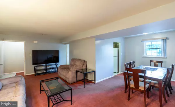 Reading, PA 19606,2 ALPINE CT #C2