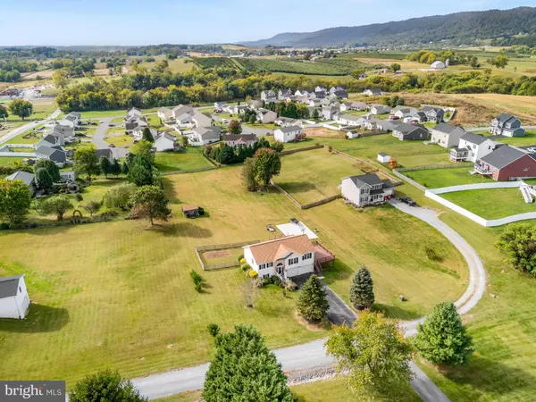 63 PARRON DR, Martinsburg, WV 25403