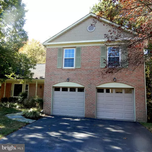 7014 MAPLE TREE LN, Springfield, VA 22152