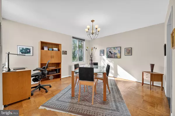 Washington, DC 20008,2939 VAN NESS ST NW #701