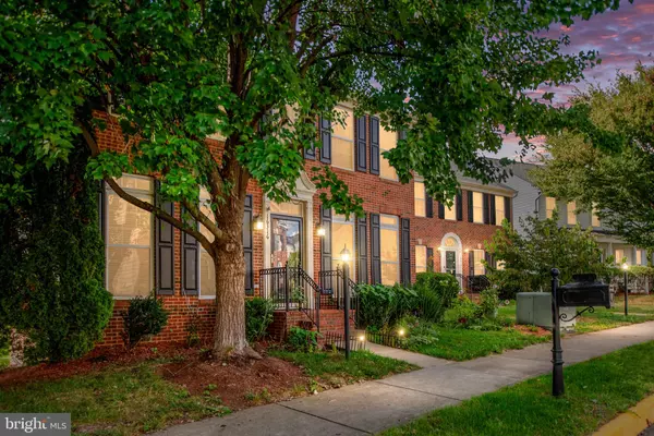 16316 ADMEASURE CIR, Woodbridge, VA 22191