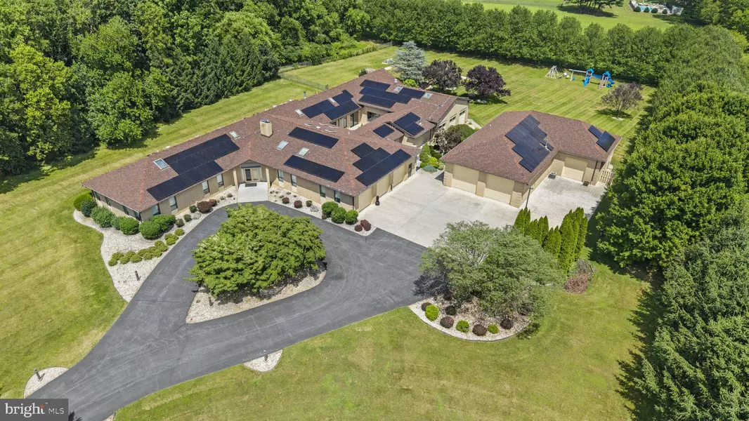 253 BRINDLE ROAD, Mechanicsburg, PA 17055