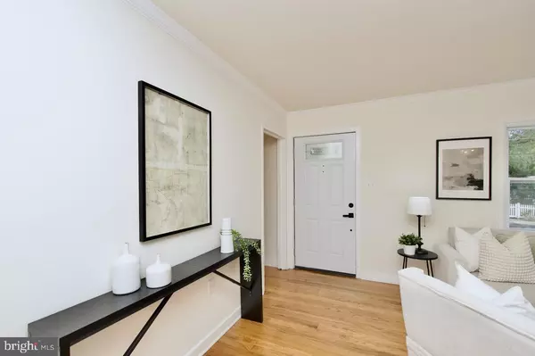 Alexandria, VA 22303,2415 FAIRHAVEN AVE