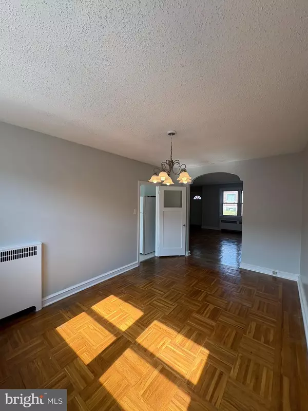Philadelphia, PA 19150,7608 RUGBY ST