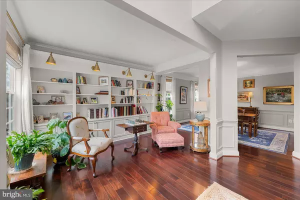 Chevy Chase, MD 20815,8808 WALNUT HILL RD