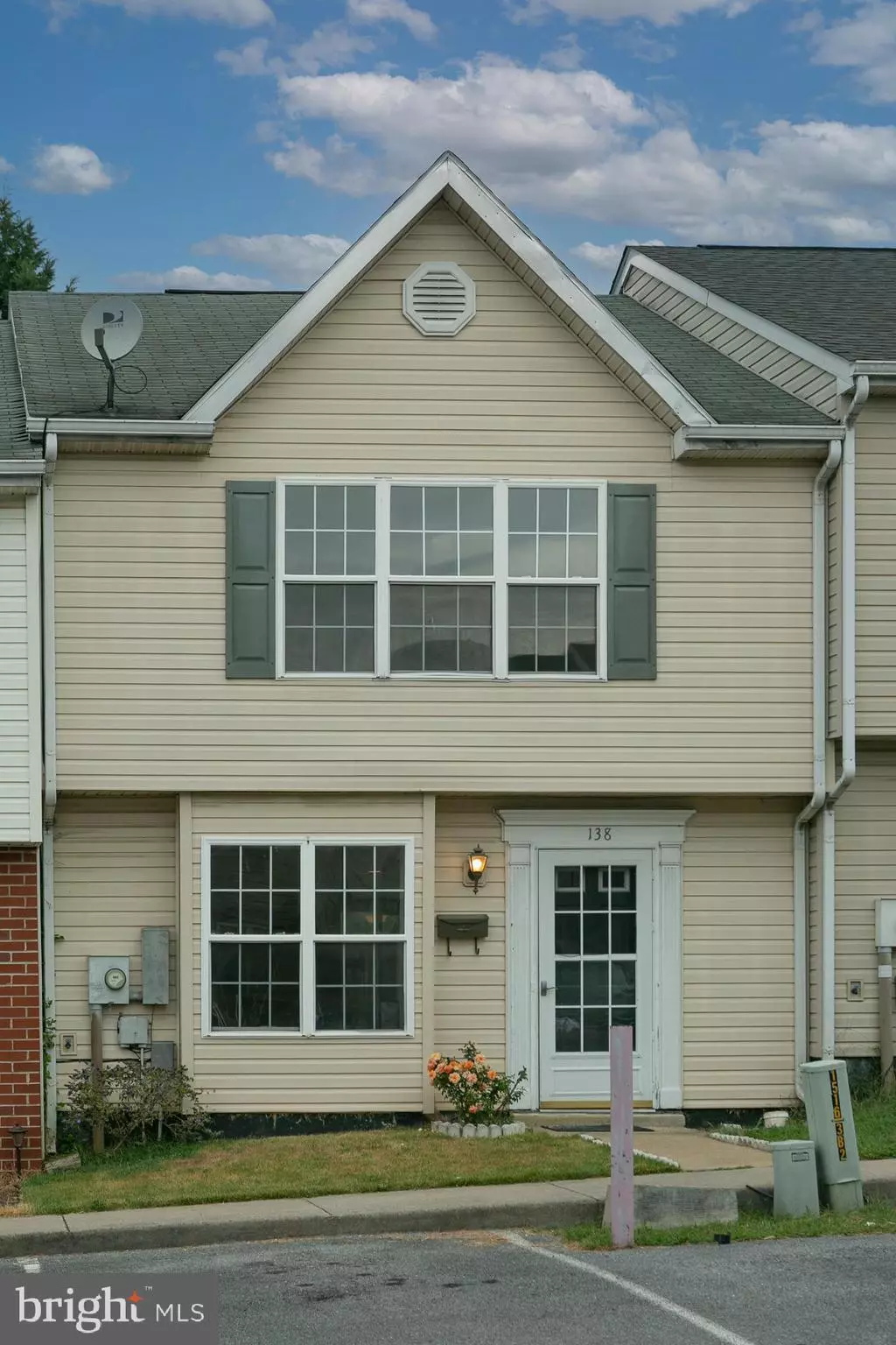 Martinsburg, WV 25401,138 GEORGETOWN SQ