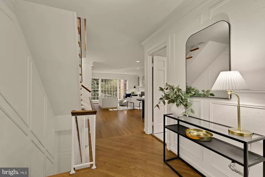 4939 CRESCENT ST #C18, Bethesda, MD 20816