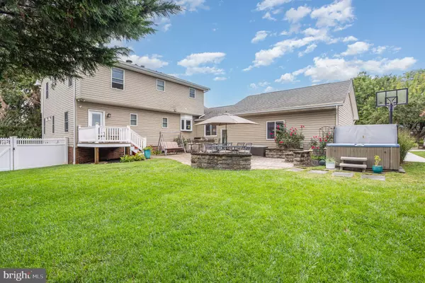 Lutherville Timonium, MD 21093,1321-A MALBAY DR