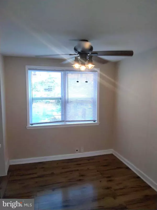 Upper Darby, PA 19082,6667 CHURCH LN