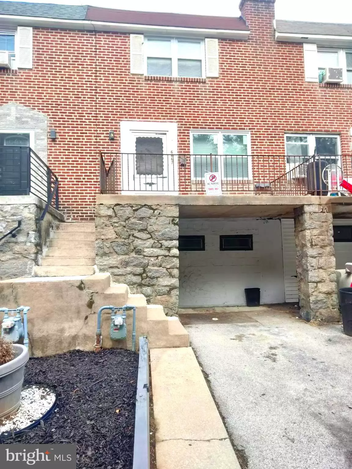 Upper Darby, PA 19082,6667 CHURCH LN