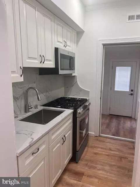 Philadelphia, PA 19111,320 LONEY ST