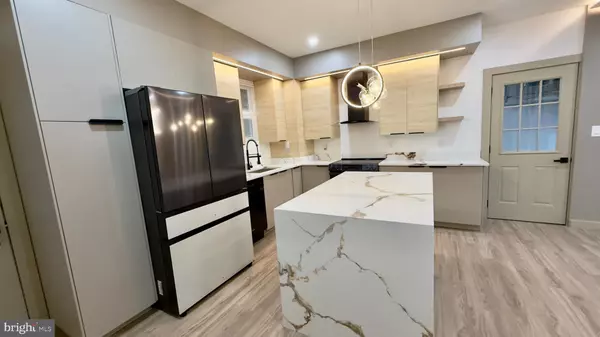 Temple, PA 19560,1011 ELNORE AVE