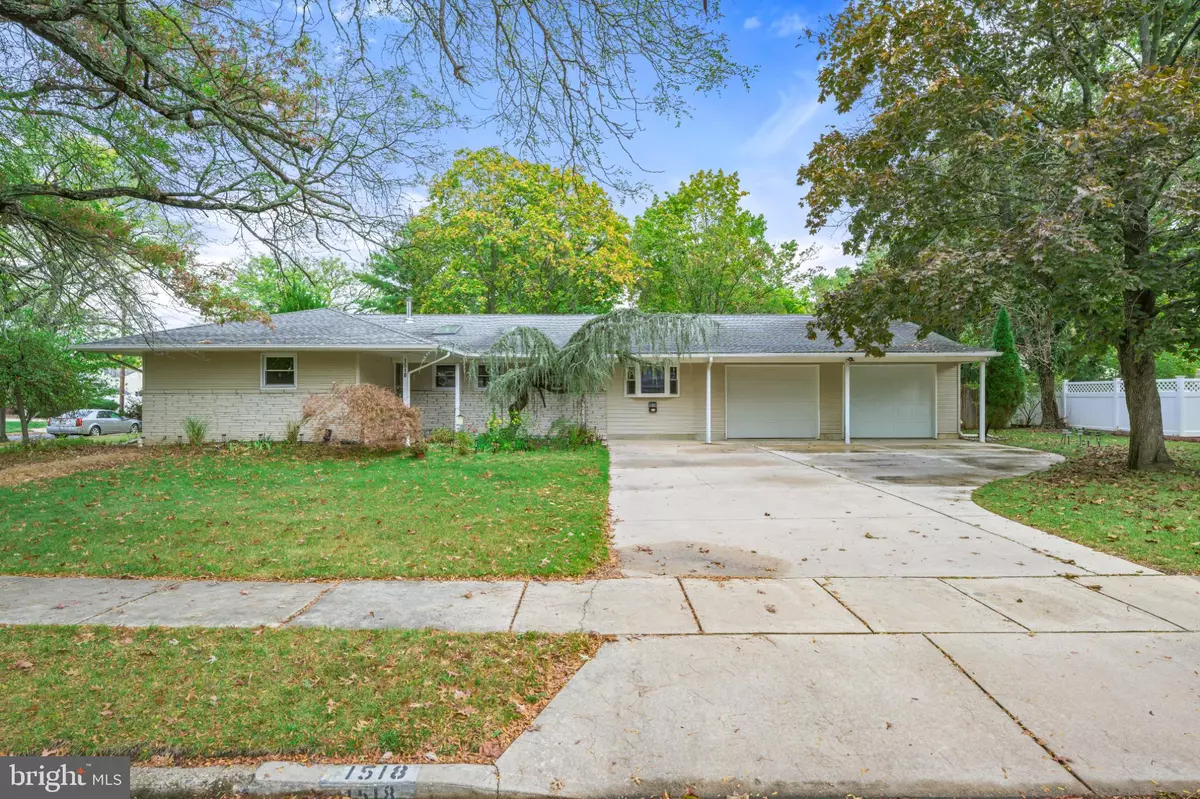 Cherry Hill, NJ 08003,1518 DOGWOOD DR