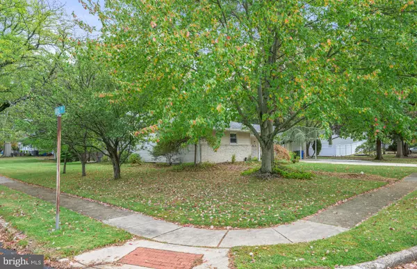 Cherry Hill, NJ 08003,1518 DOGWOOD DR