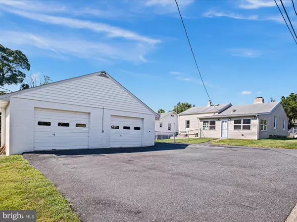 102 CENTRAL AVE,  Wilmington,  DE 19805