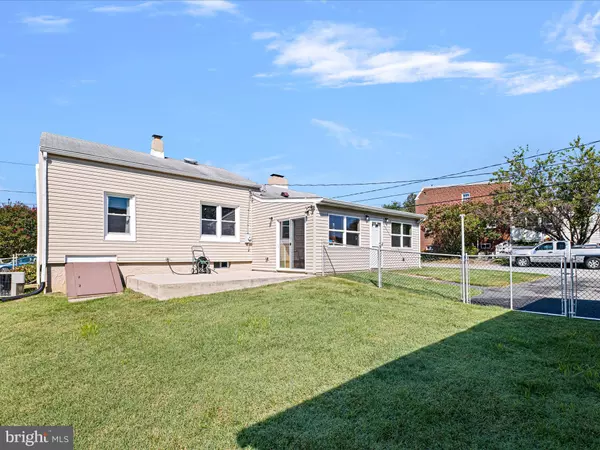 Wilmington, DE 19805,102 CENTRAL AVE