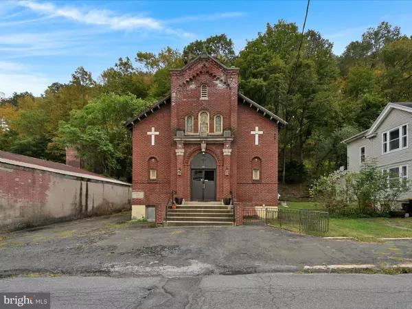 Pottsville, PA 17901,45 MAIN STREET